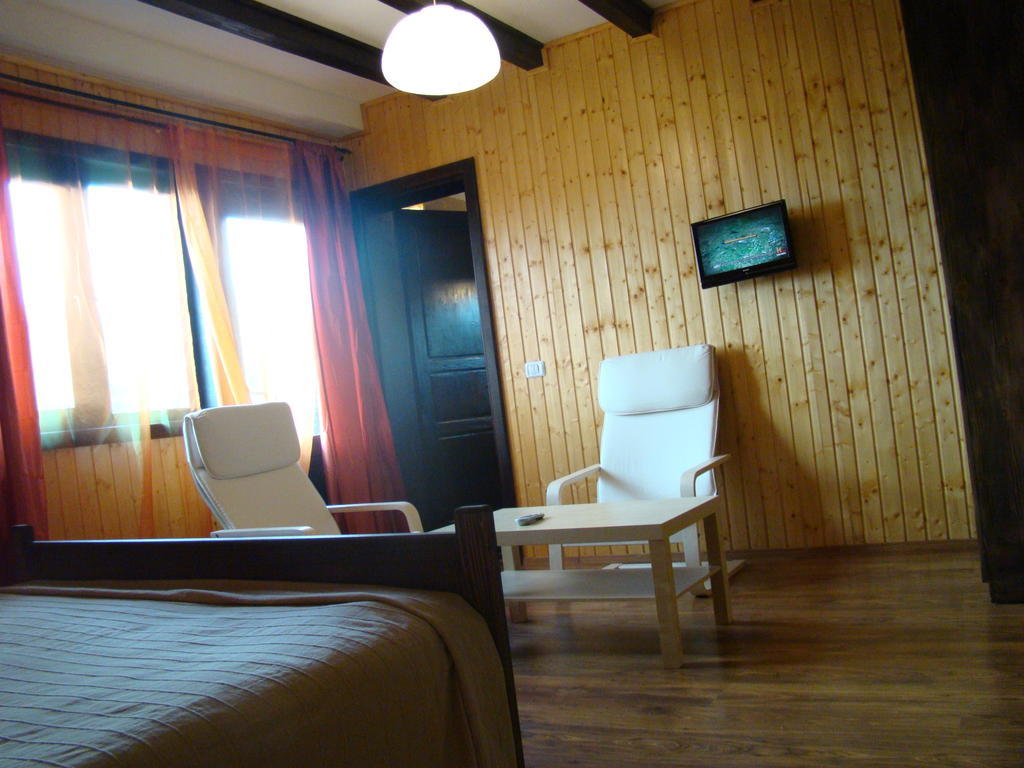 Dumbrava Soarelui Otel Braşov Oda fotoğraf