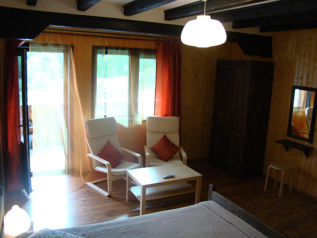 Dumbrava Soarelui Otel Braşov Oda fotoğraf